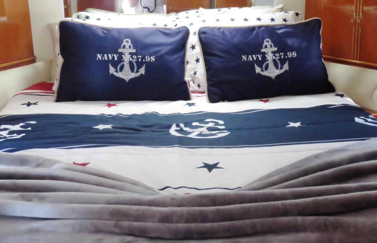 Aquadouro Yacht Radames - Sleep Boat Experience 호텔 카스텔루 지 파이바 외부 사진