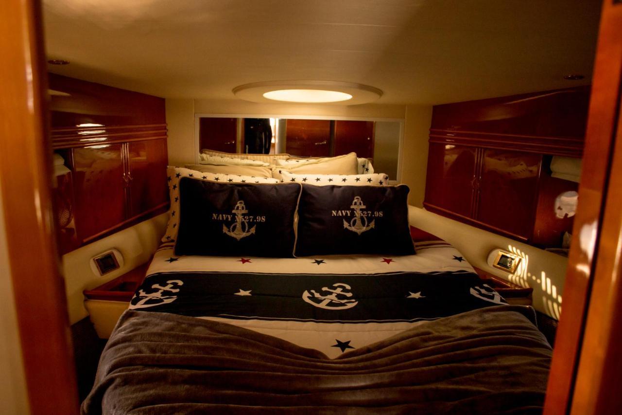 Aquadouro Yacht Radames - Sleep Boat Experience 호텔 카스텔루 지 파이바 외부 사진
