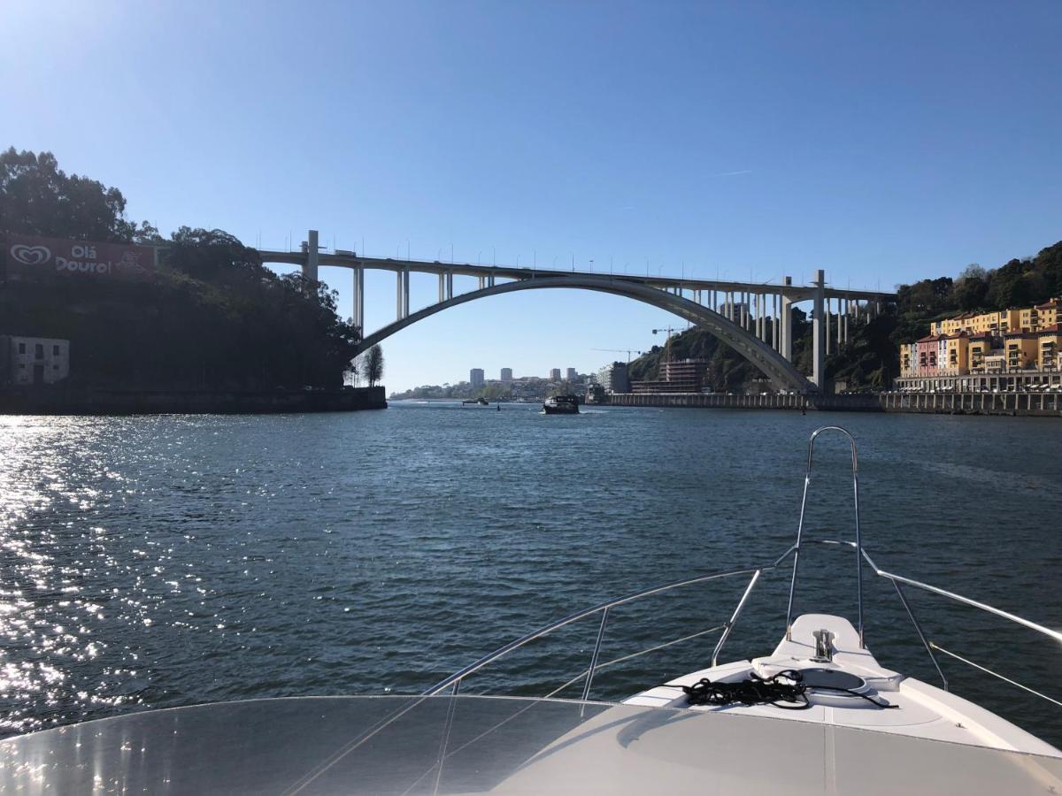 Aquadouro Yacht Radames - Sleep Boat Experience 호텔 카스텔루 지 파이바 외부 사진