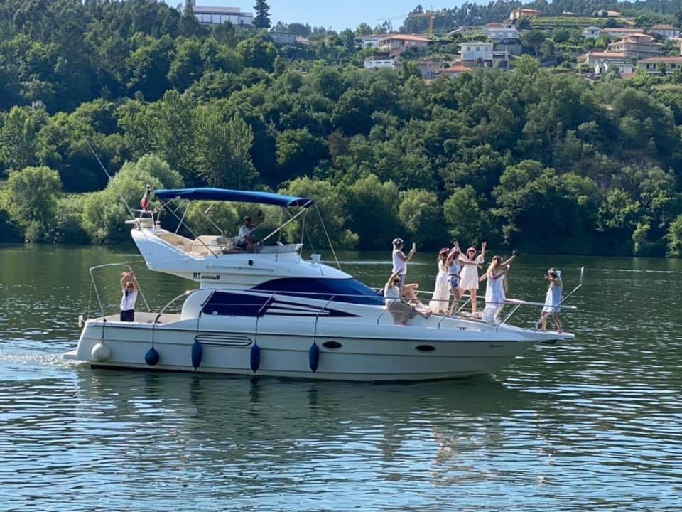 Aquadouro Yacht Radames - Sleep Boat Experience 호텔 카스텔루 지 파이바 외부 사진